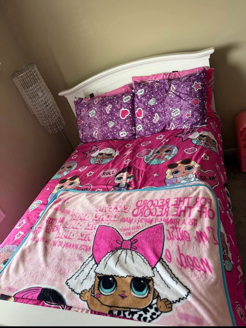 LOL Surprise Pink Kids Bedding Set with Character Throw